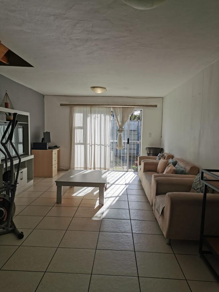 2 Bedroom Property for Sale in Parow Valley Western Cape